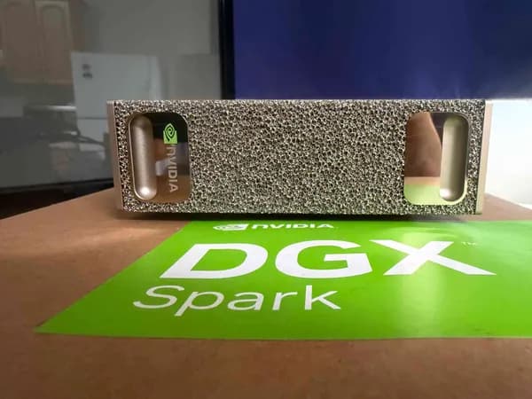 Goodbye HP, Hello Spark — My Homelab Got a Glow-Up